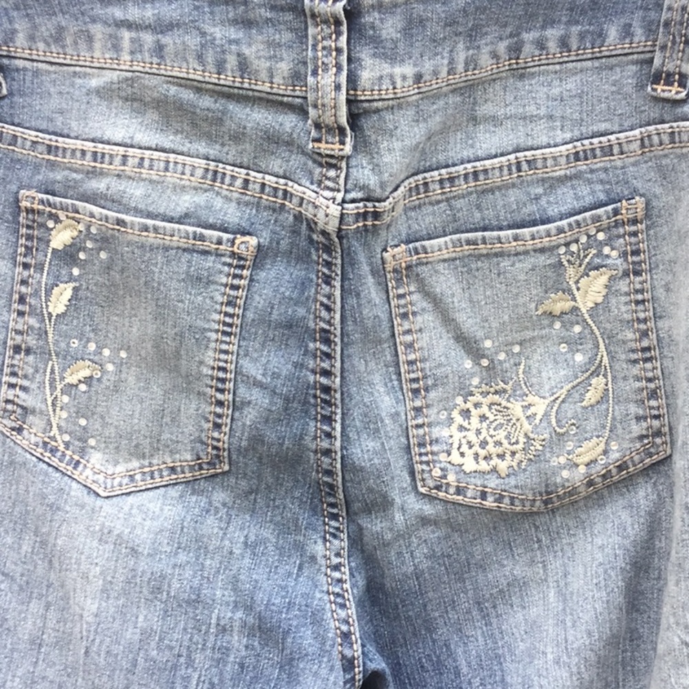 Fashion bug embroidered jeans cowgirl boho rodeo travel farmer’s market rodeo - Picture 7 of 9